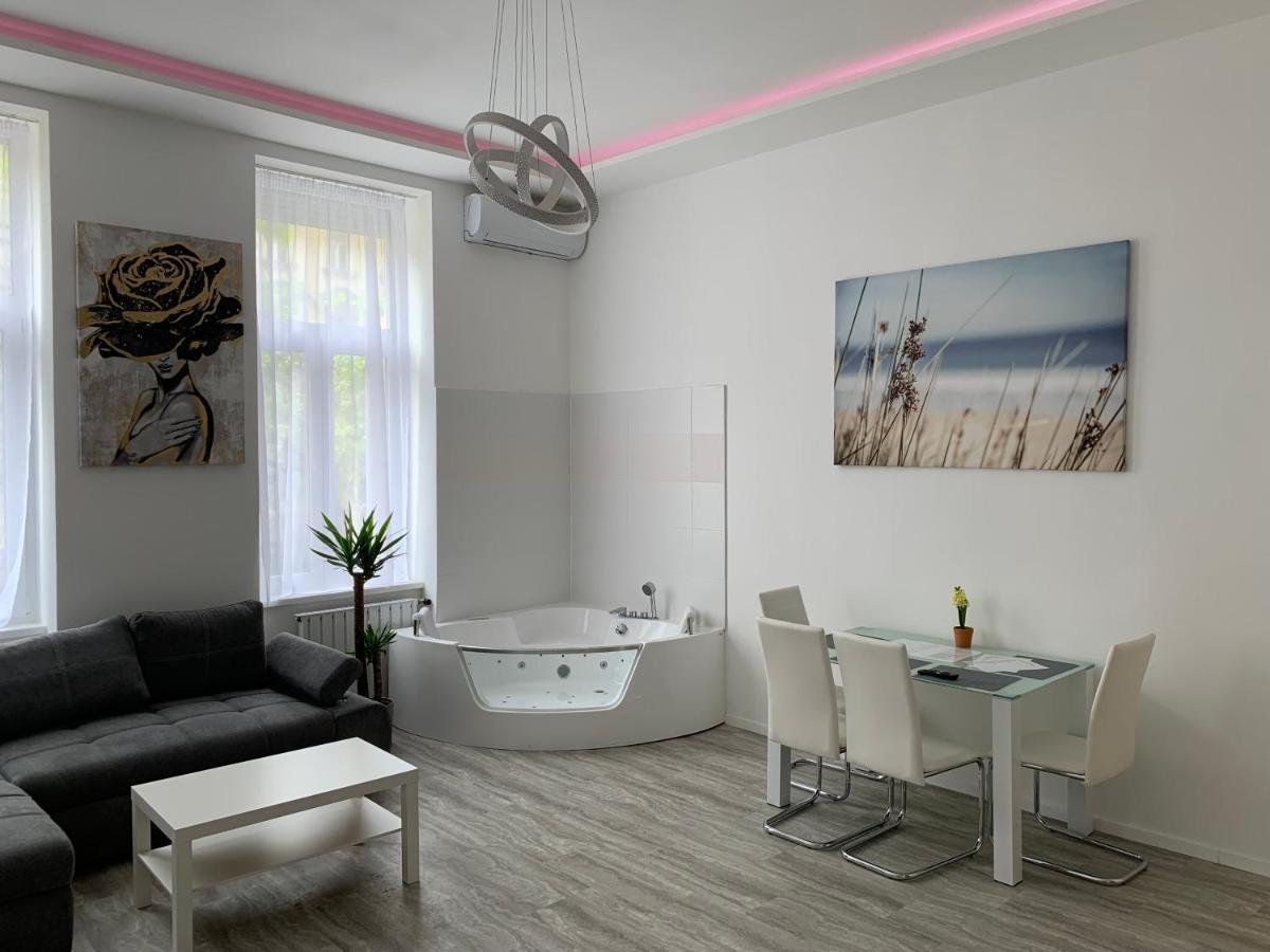 Luxury Apartment In The Central Budapest Extérieur photo