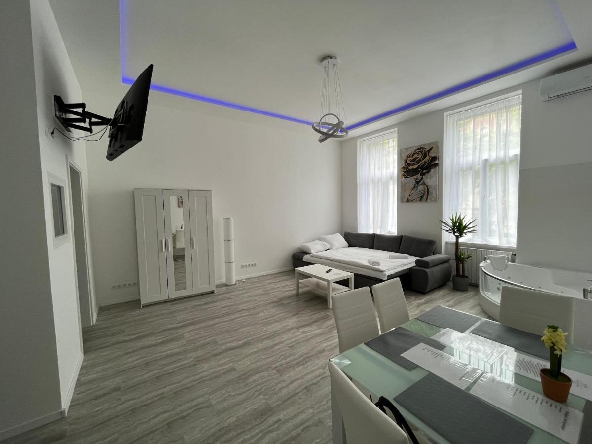 Luxury Apartment In The Central Budapest Extérieur photo